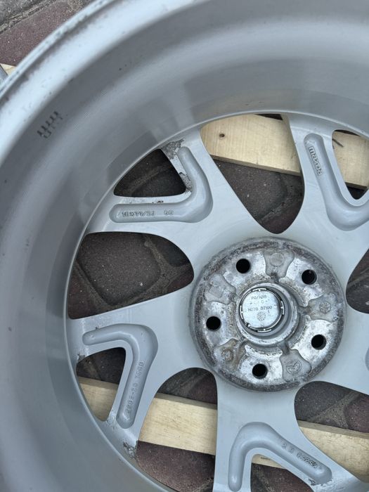 Легкосплавні диски Mazda r18