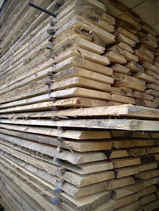 Deski świerkowe(tarcica świerkowa,sucha)