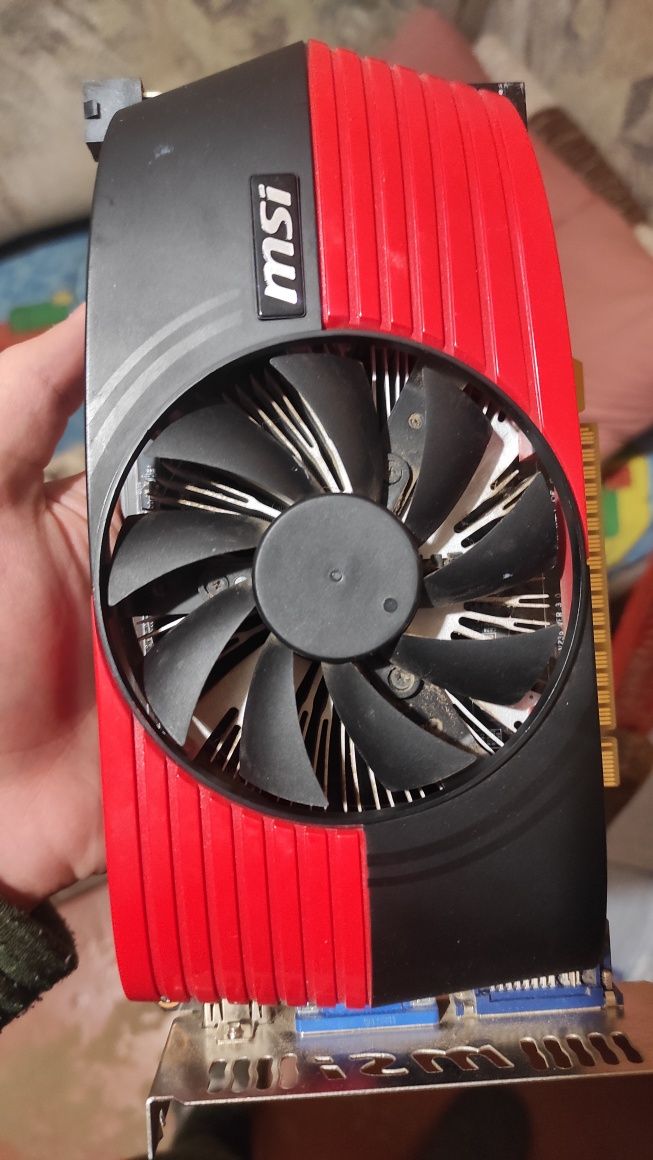 Видеокарта msi N450 gts