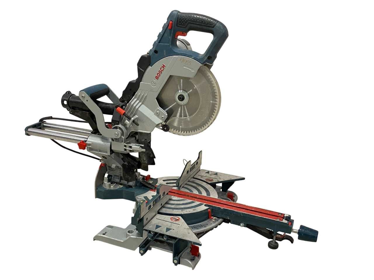 Piła ukośna ukośnica z posuwem BOSCH PROFESSIONAL GCM 8 SDE 1600W 2020