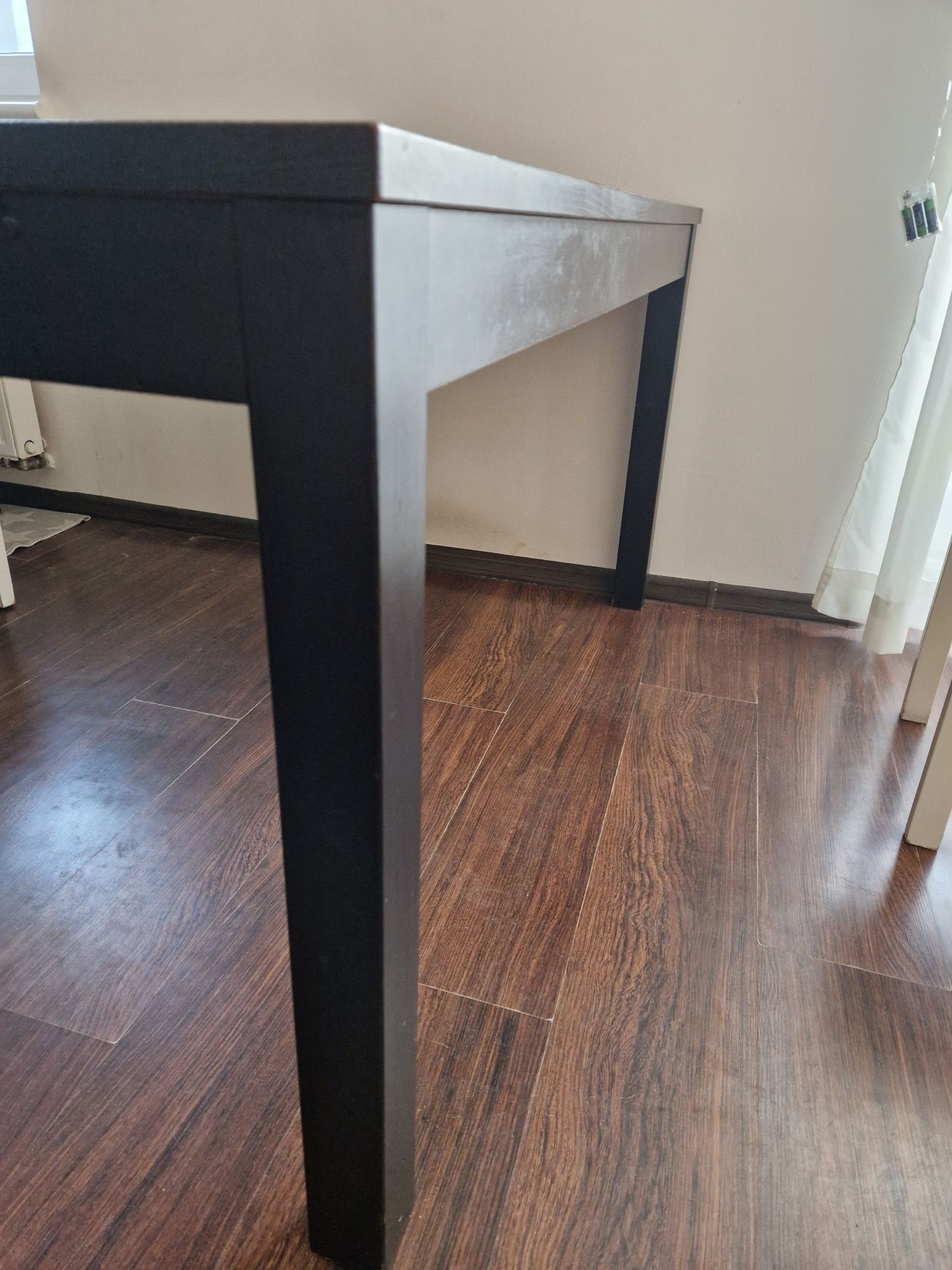 Stół drewniany Ikea Bjursta czarny