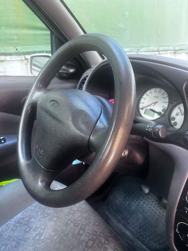 Ford Fiesta Gasolina 1999