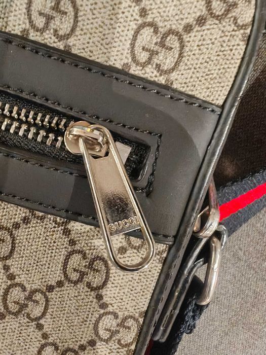 Torebka męska reporterka Gucci 16x21x6 bardzo ładnie wykonana!