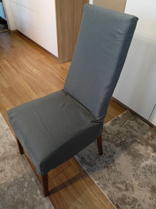 8 krzeseł z pokrowcami +2 hokery gratis