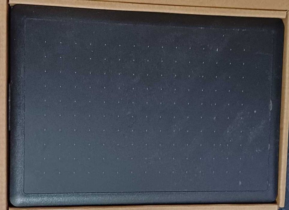 One by Wacom S - Tablet Graficzny