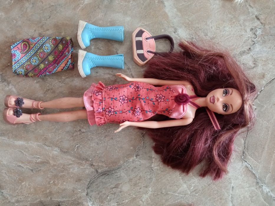 Barbi z oryginalnymi akcesoriami na mikołaja