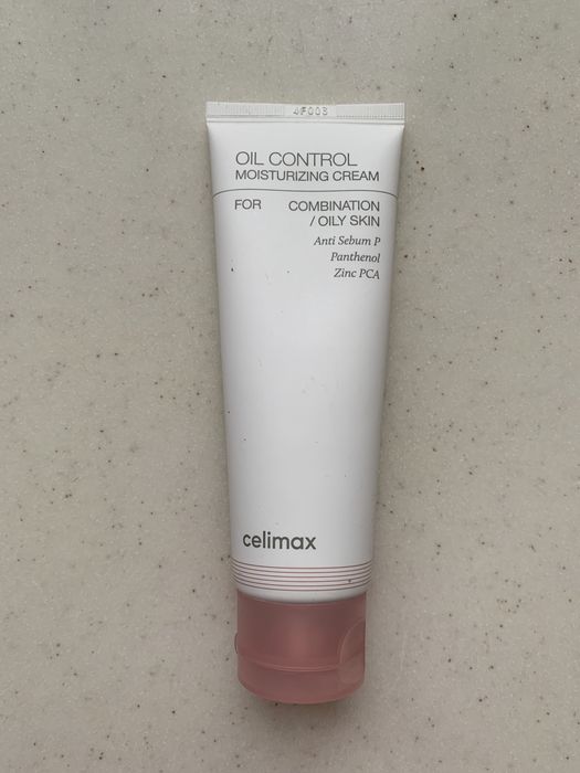 Зволожуючий крем для обличчя celimax oil control moisturizing cream