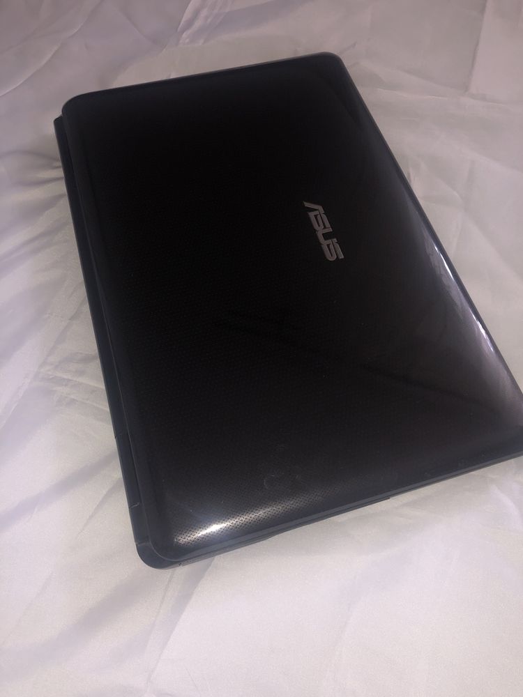Ноутбук Asus altec srs
