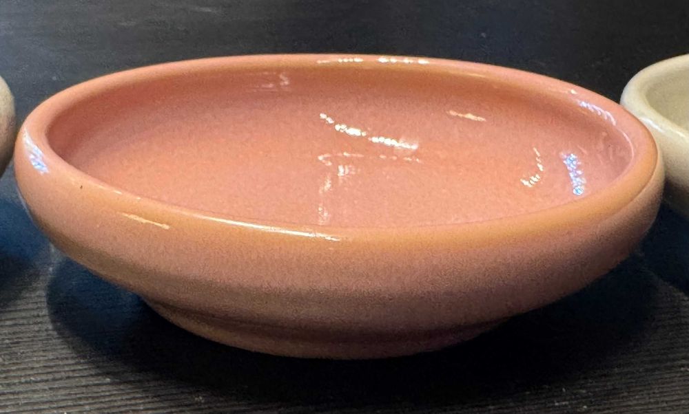 Conjunto de 55 pratos de cerâmica