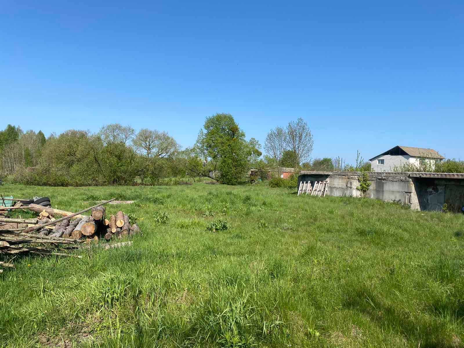 Продається земельна ділянка в с. Медвідка 8421