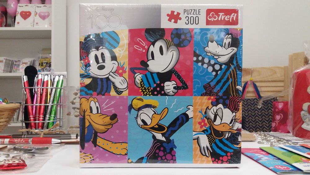 Puzzle - Disney (300 puzzli w zestawie)