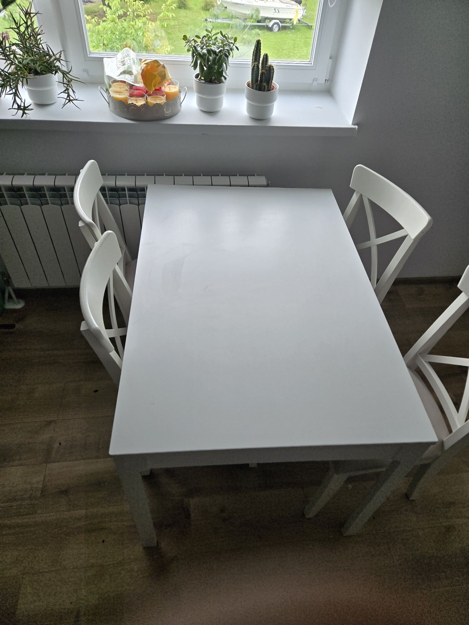 Stół + 4 krzesła ikea stan idealny