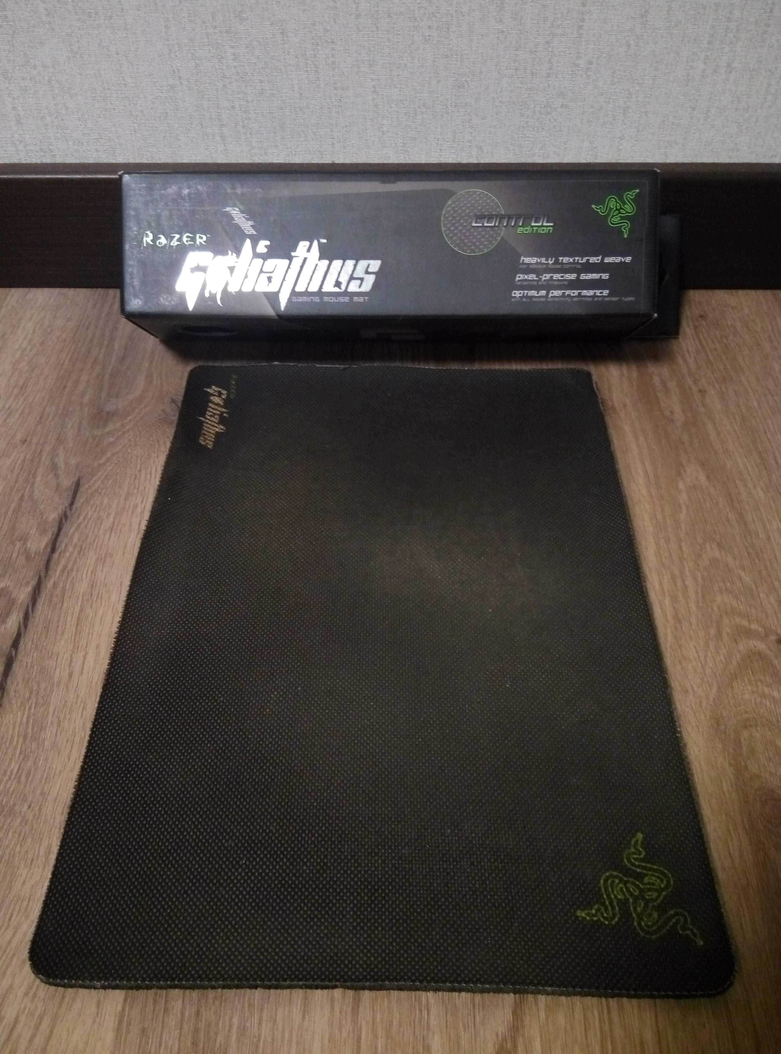 Ігрова поверхня Razer Goliathus