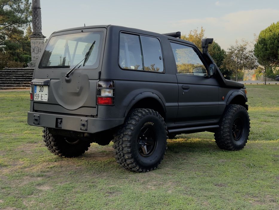Mitsubishi Pajero 2.5