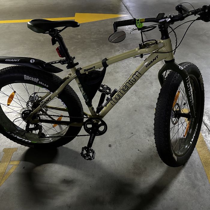 Велосипед Giant Momentum (фетбайк)