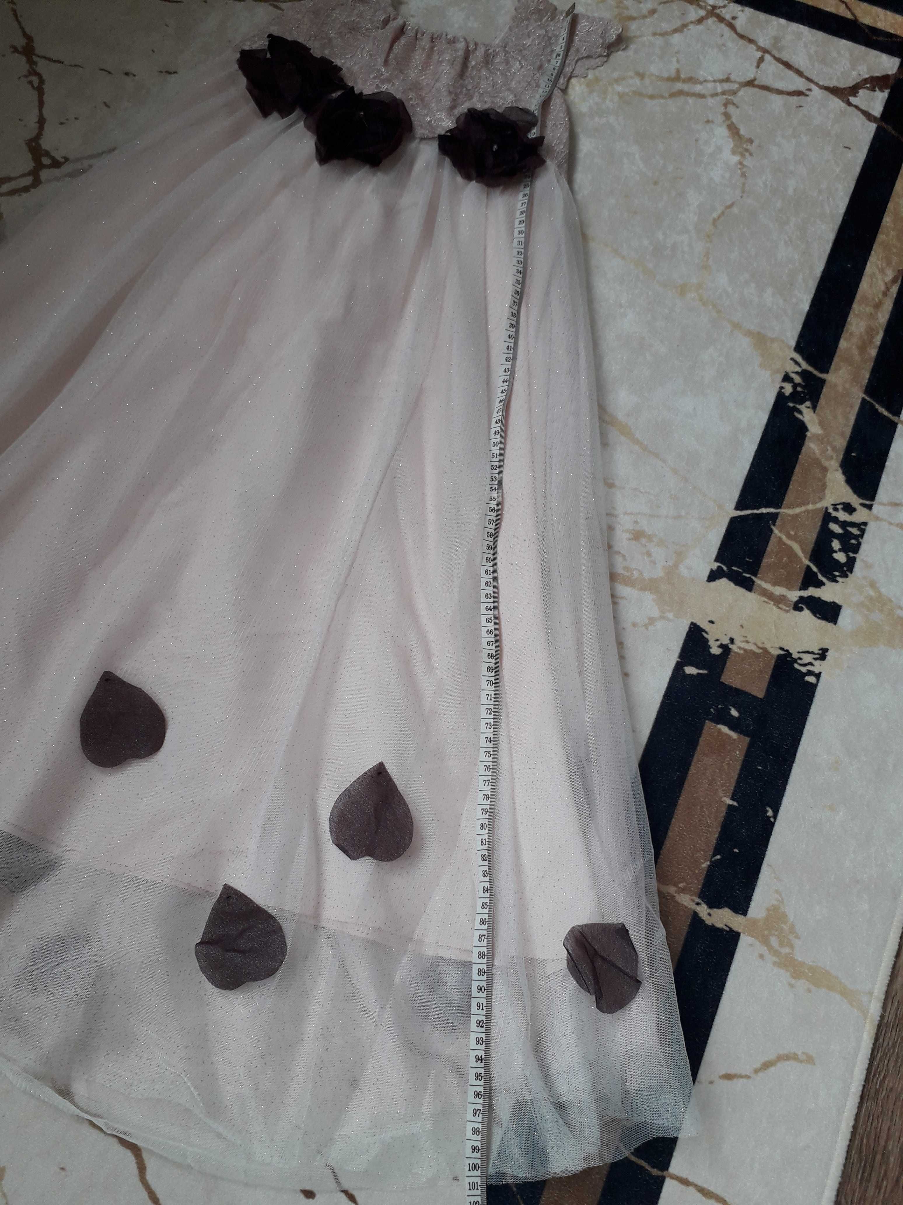 Платье праздничное Monsoon на 9-10 лет 134- 140 см