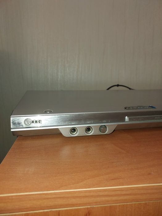 dvd player LG, двд відео програвач, дивиди проигрыватель