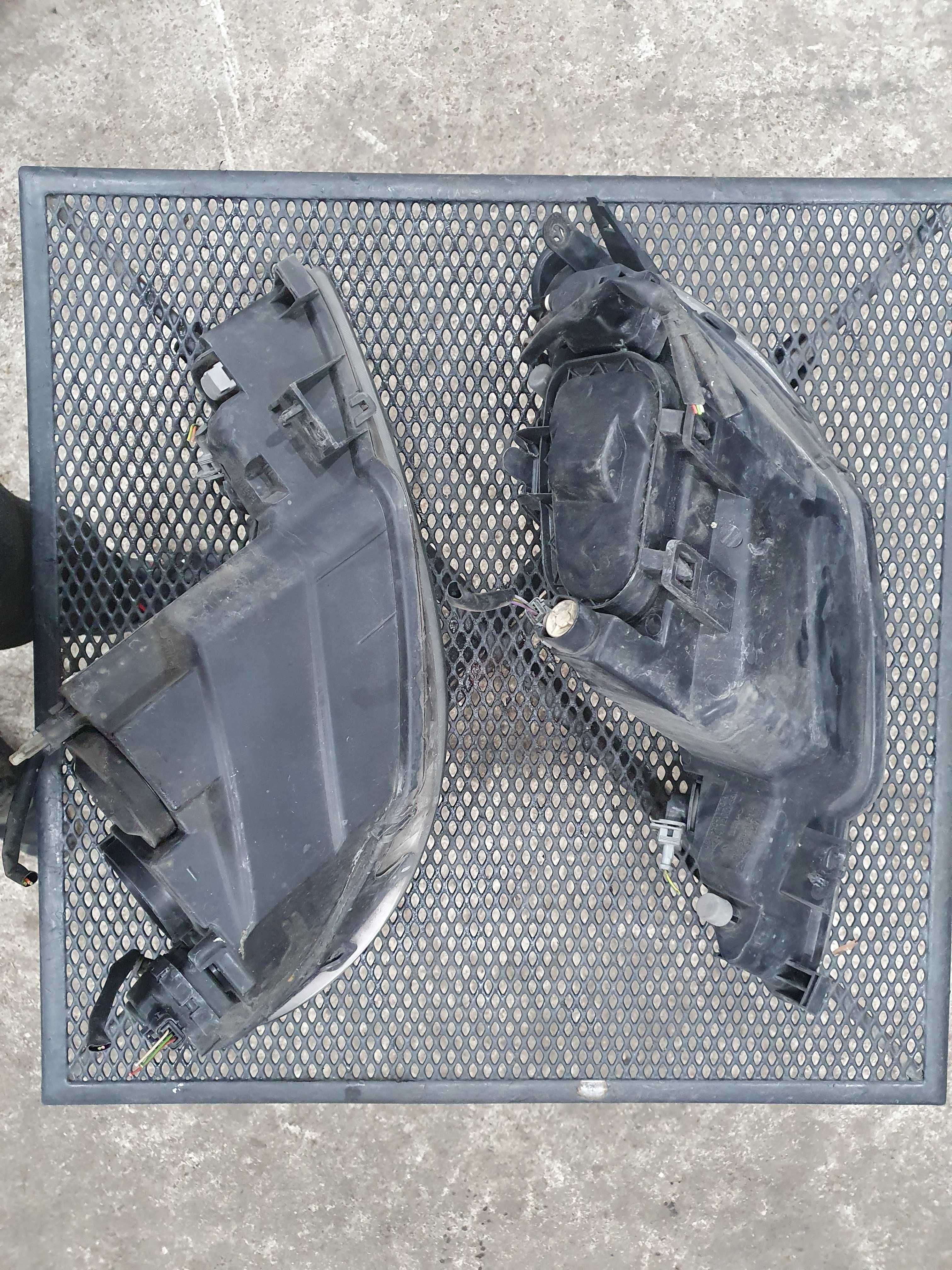 Lampa lampy przód przednie Peugeot 206 05 r komplet