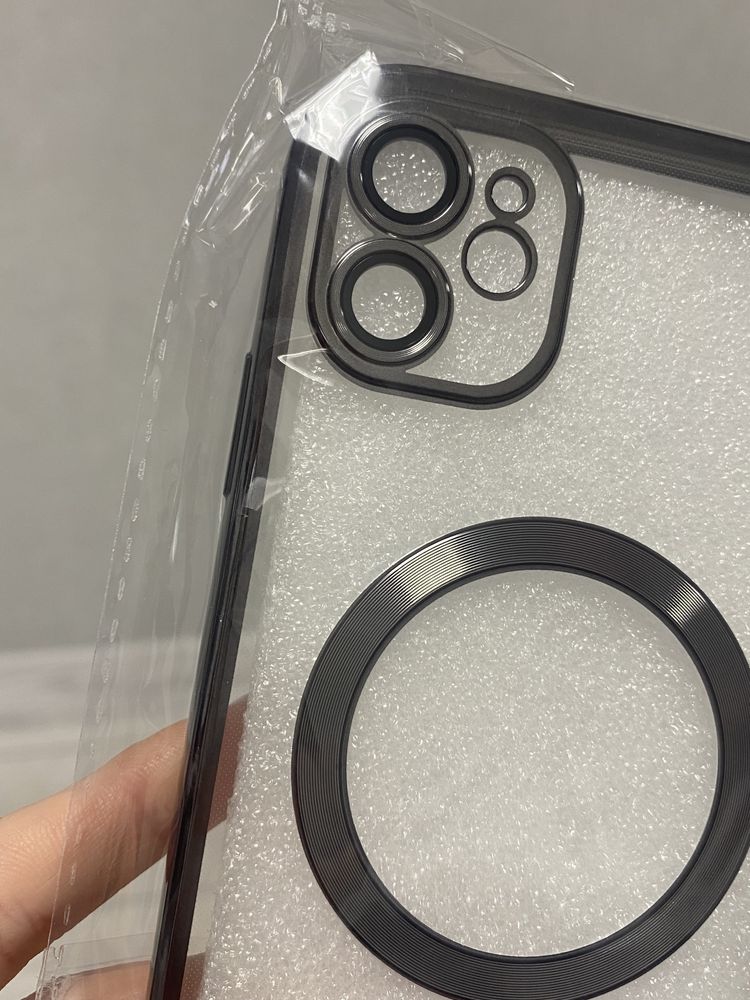Чохол на айфон 11 iPhone прозорий чорний захист на камері  MagSafe