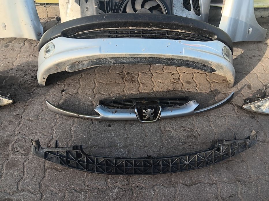 Peugeot 206 maska zderzak błotnik lampa grill pas chłodnice 1.4 KPL