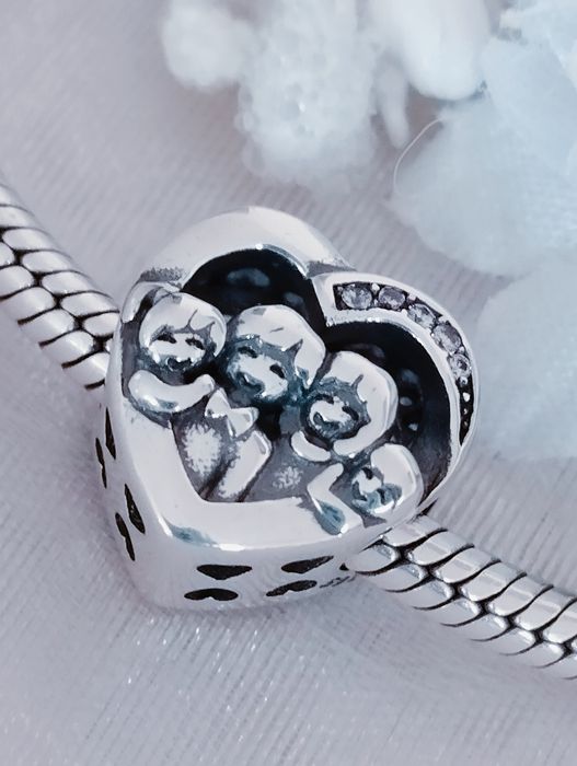 Serce  charm's rodzina s 9 2 5