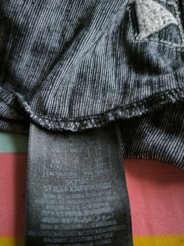 Guess longsleeve męski L koszulka z długim rękawem ciemny szary melanż