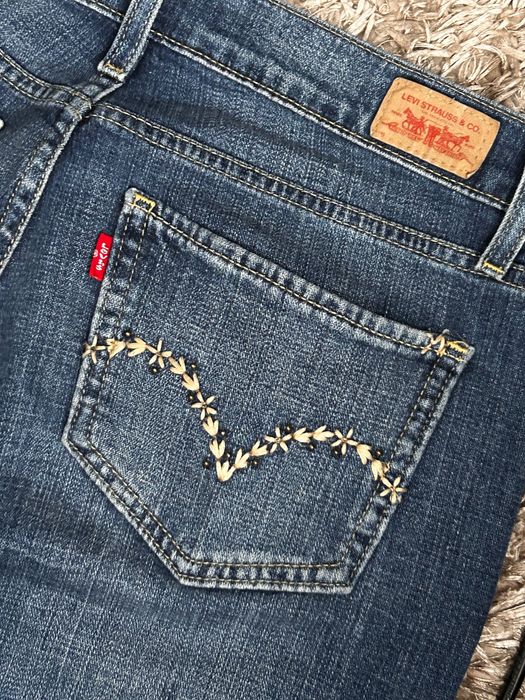 Джинси кльош Levis