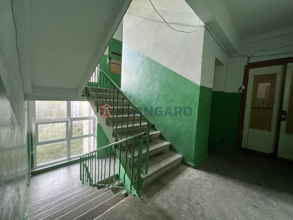 Продаж 1 кім кв вул. Любінська (цегла)