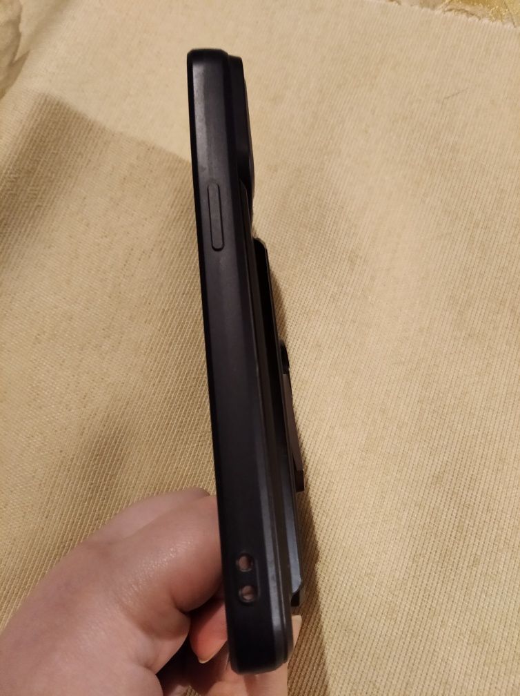 Чехол  14 iPhone накладка бампер чёрный красный силикон кейс