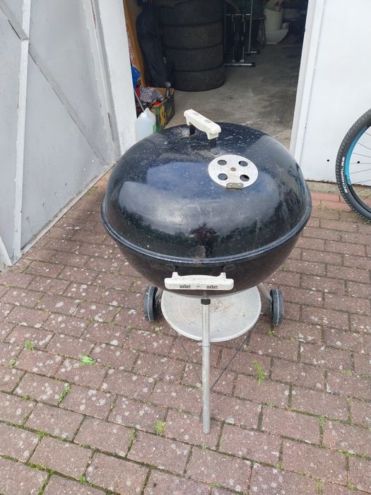 Sprzedam duży gril weber