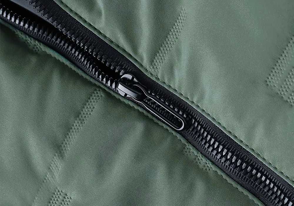 Куртка мужская с капюшоном, на молнии. Утеплённая. Размер XXL - НОВАЯ!