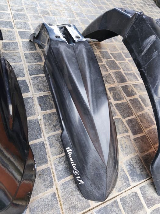 Guarda lamas frontais