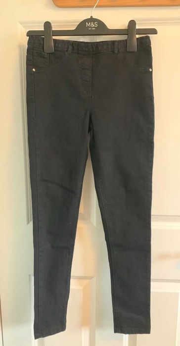 Черные джинсы легинсы для девочки 10-11 лет.