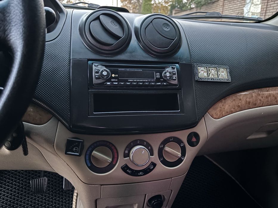 Chevrolet Aveo 1.6, gaz/benzin в отличнейшем состоянии!