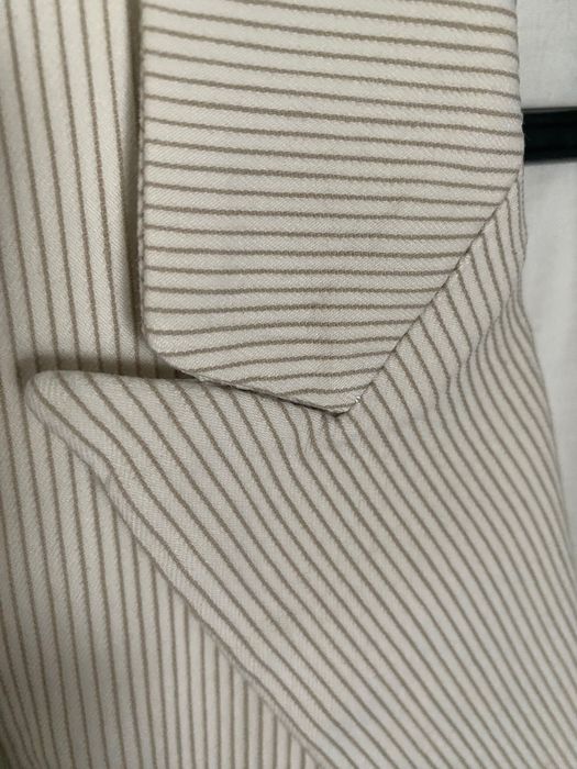 Blazer Zara com risca Tam. S