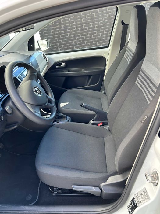 Vw E-up (36,8 Kw - 265Km Autonomia)