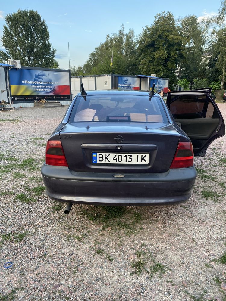 Продам Opel Vektra B