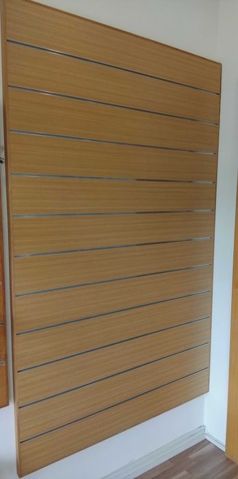 Expositor painel de parede laminado