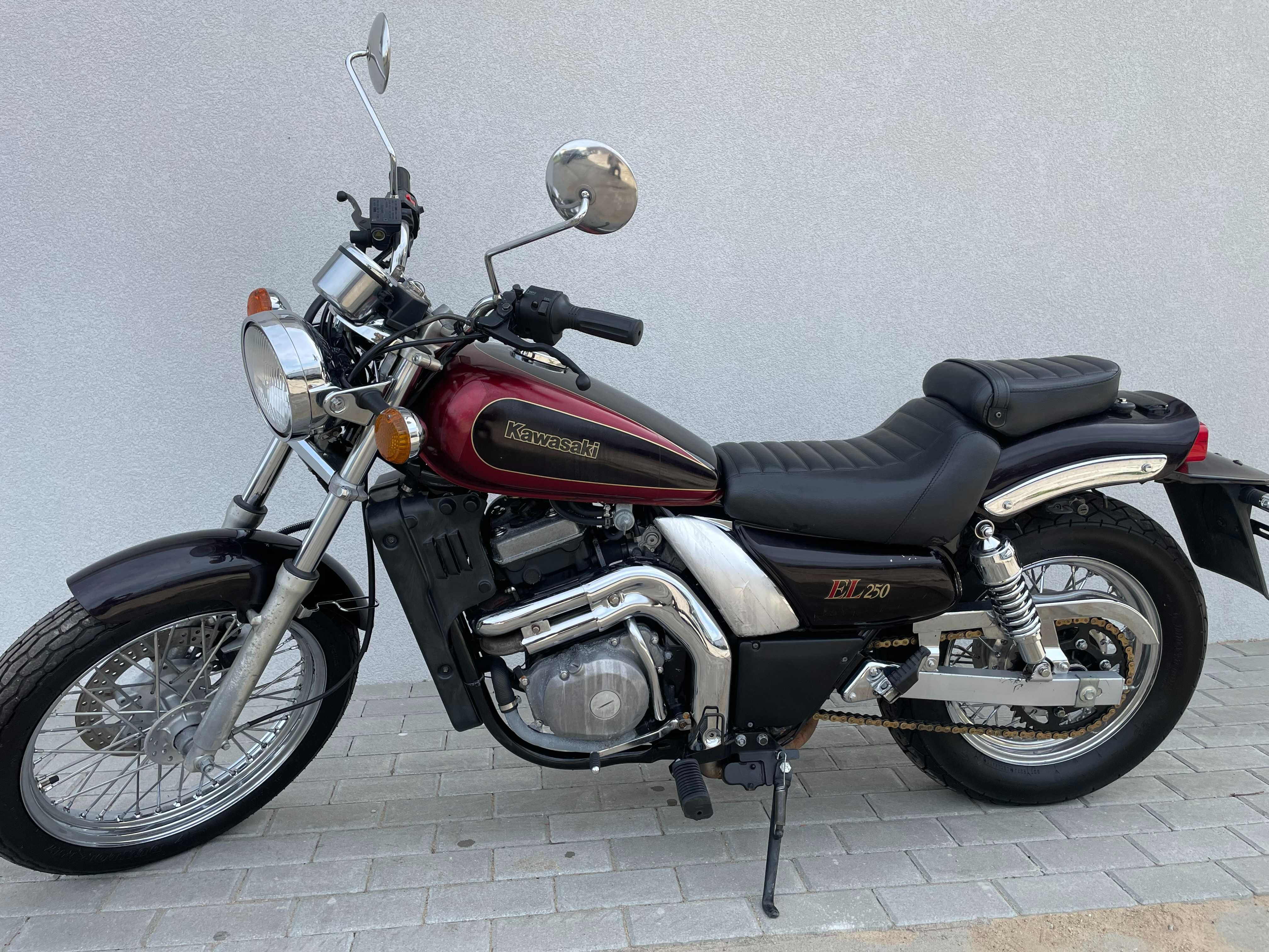 Kawasaki Elimnator 250 cm3 stan BDB