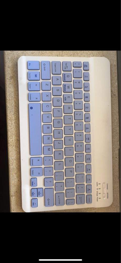 Teclado e rato sem fio