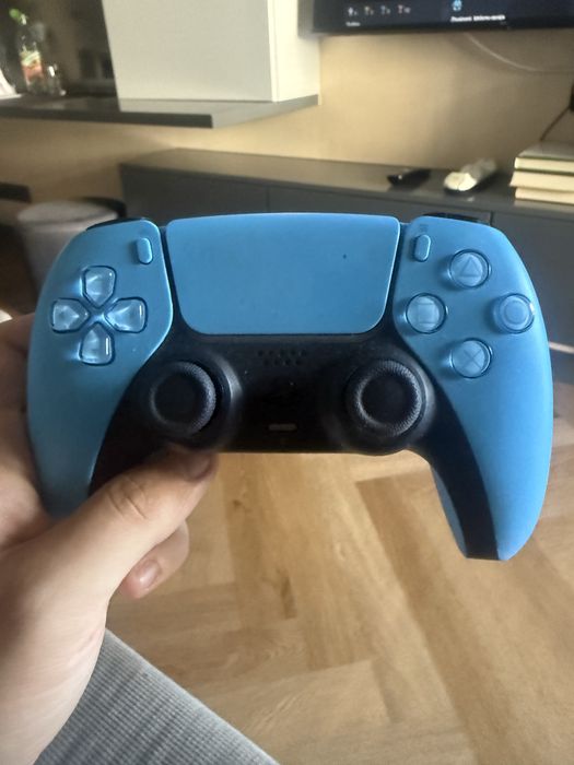 Pad do ps5 niebieski