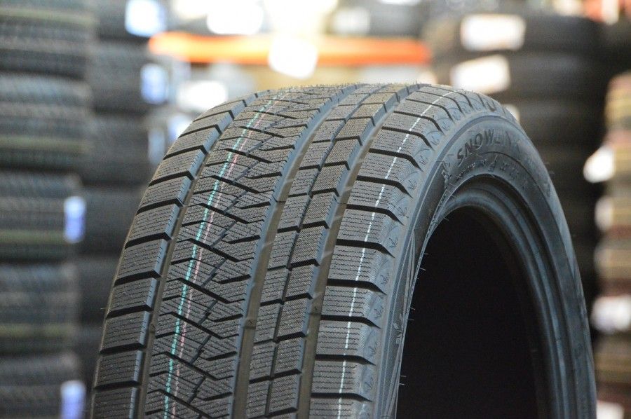 Купити зимові шини гуму резину покришки 255/55 R19 доставка підбір шин