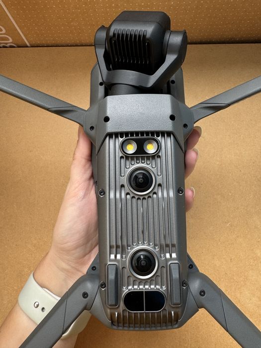 Квадрокоптер DJI Mavic 3 E (відновлений)