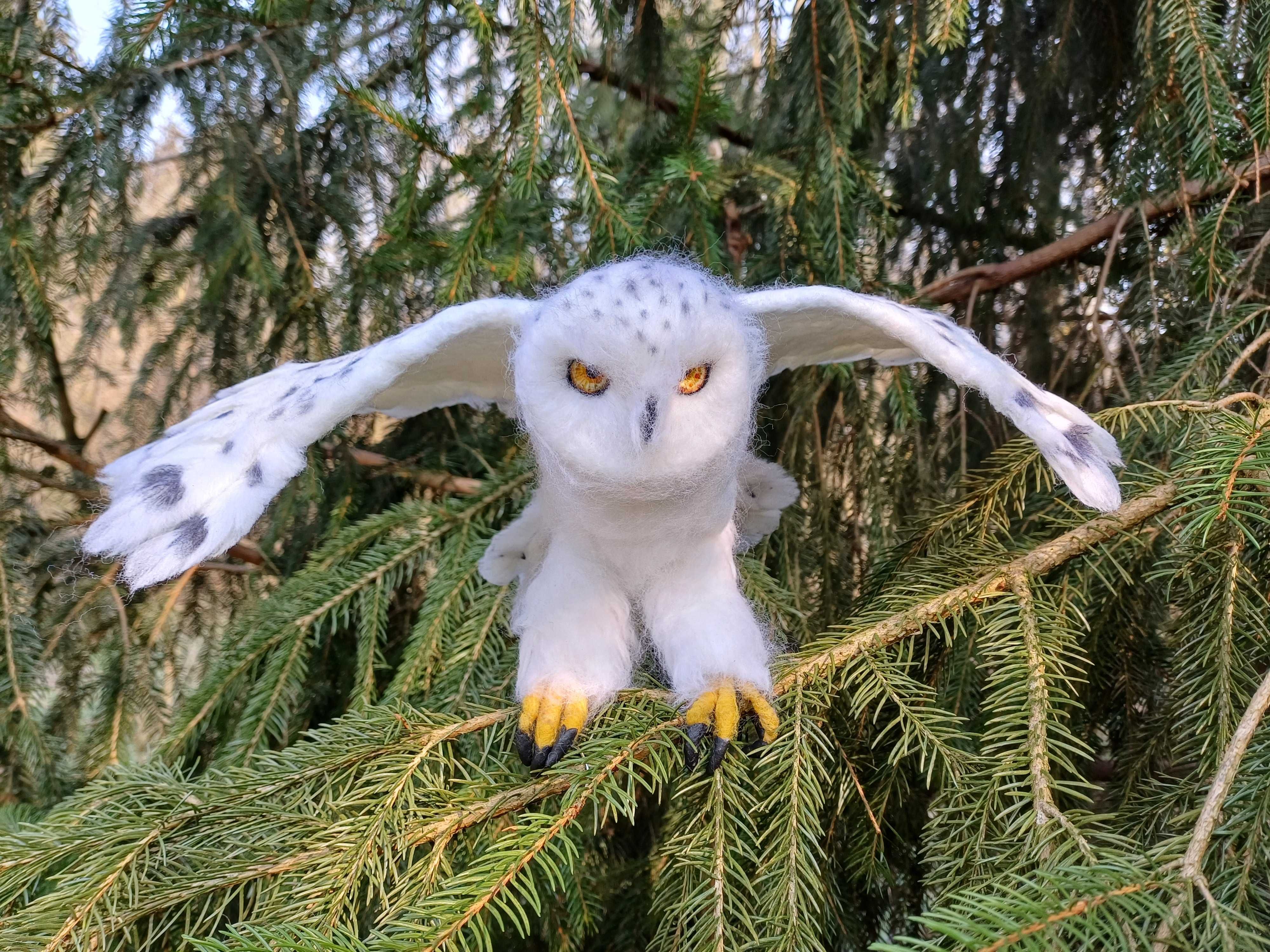 Sowa śnieżna - filcowana figurka