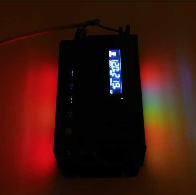 Інвертор з модиіфкованою синусоїдою 24V 900W на дві розетки