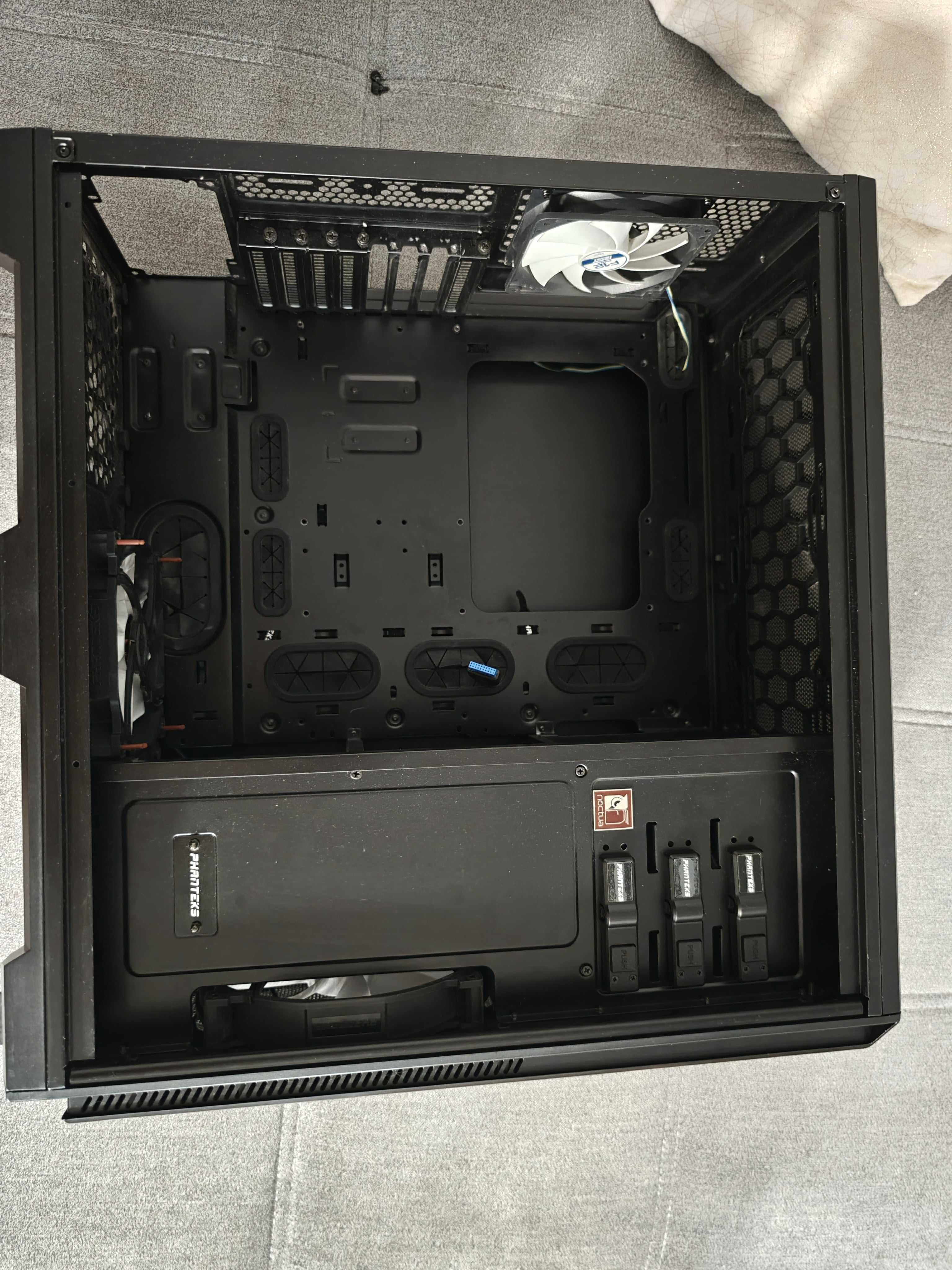 Obudowa Phanteks Enthoo Pro