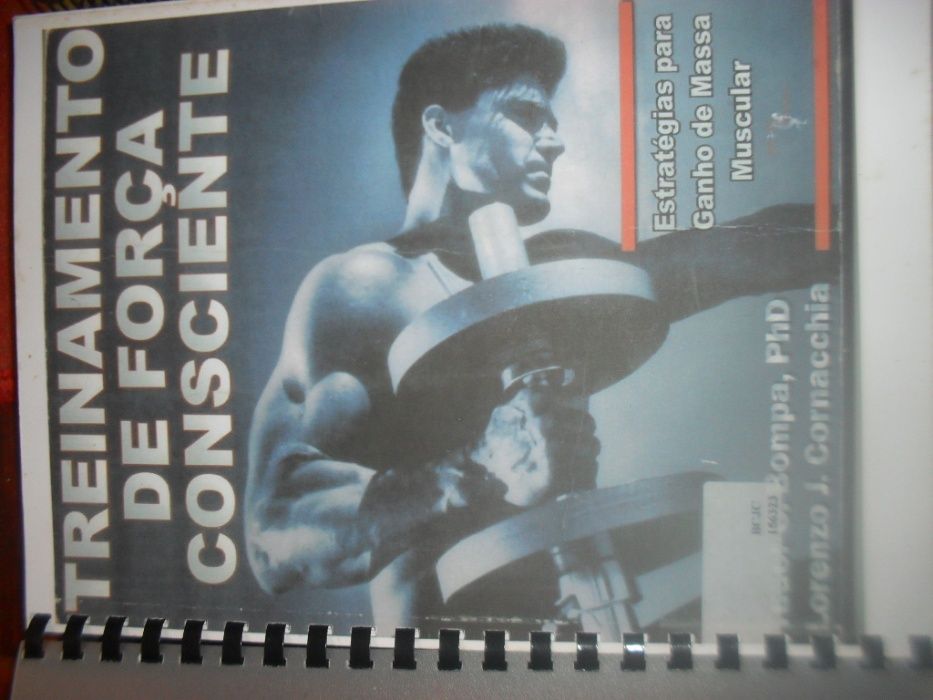 Diversos livros de musculação
