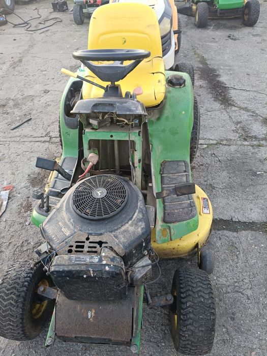 Traktorek john deere 2 cylindry brak maski kosiarka v2