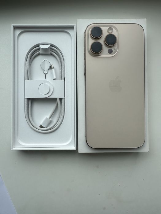 IPHONE 16 Pro Max 256 GB Desert Titanium з гарантією