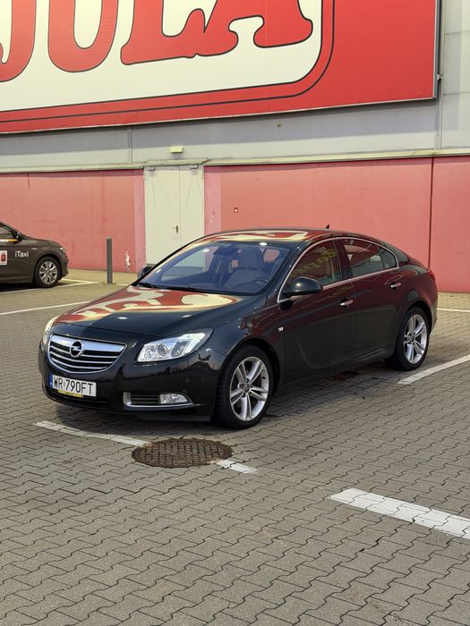 Opel Insignia 2.0 CDTI Automat – Sedan